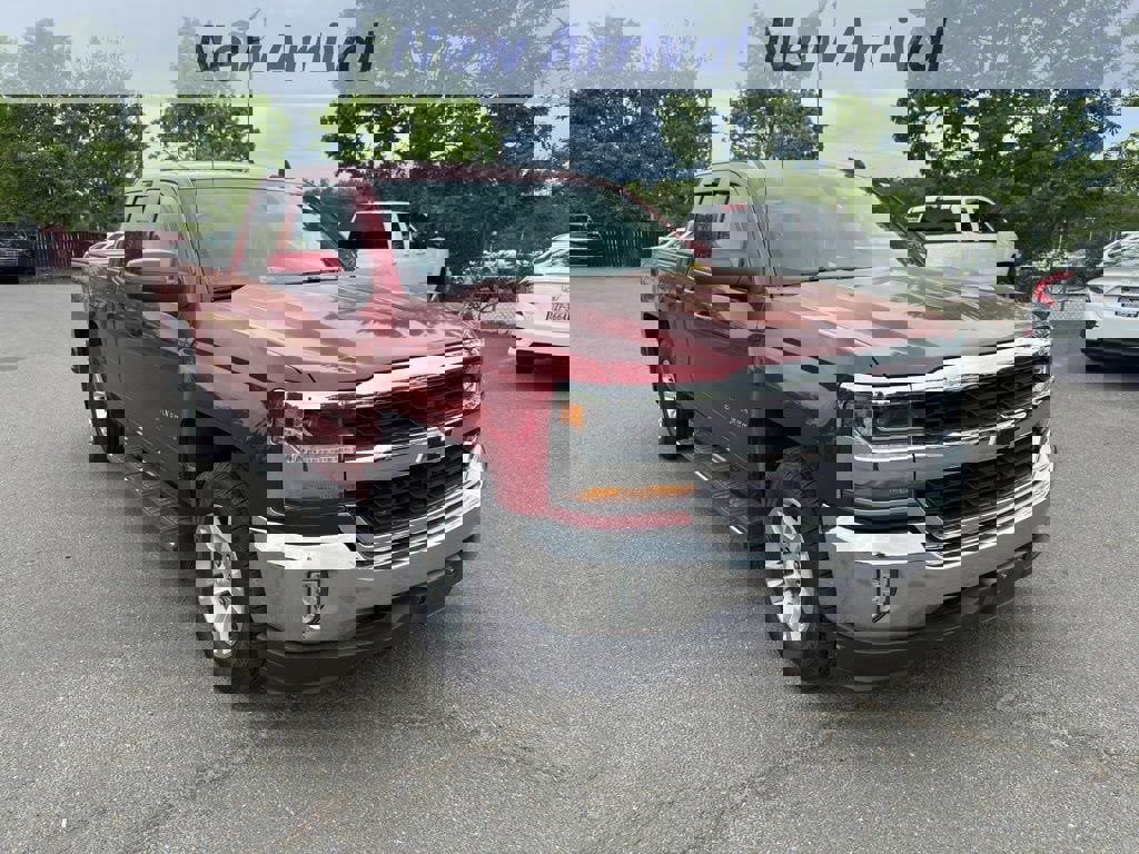 Certified 2019 Chevrolet Silverado 1500 LT w/ All Star Edition AWD/4WD image 2