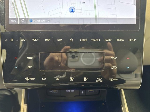 Used 2024 Hyundai Tucson Limited image 14