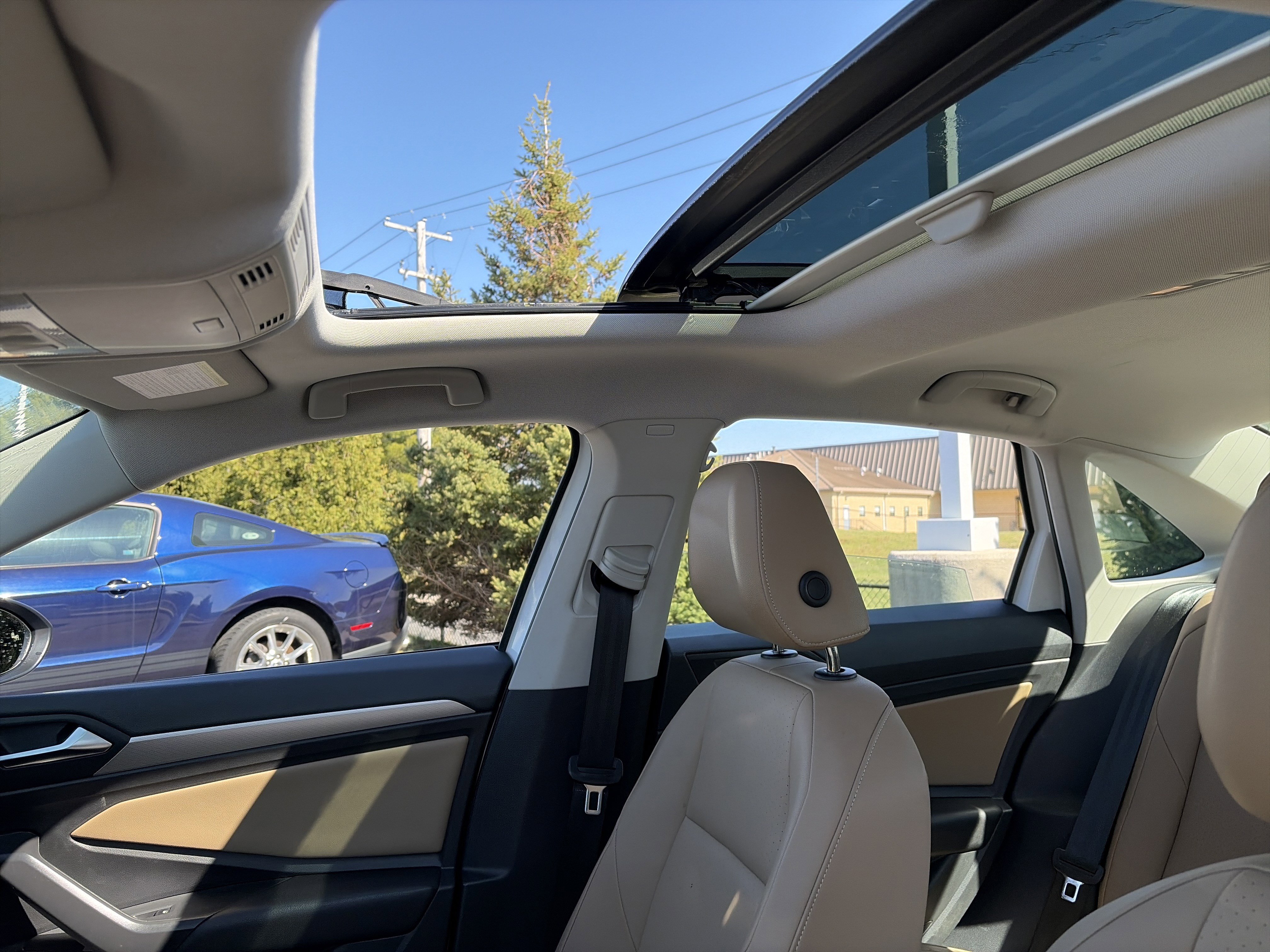 Used 2019 Volkswagen Jetta SE image 19