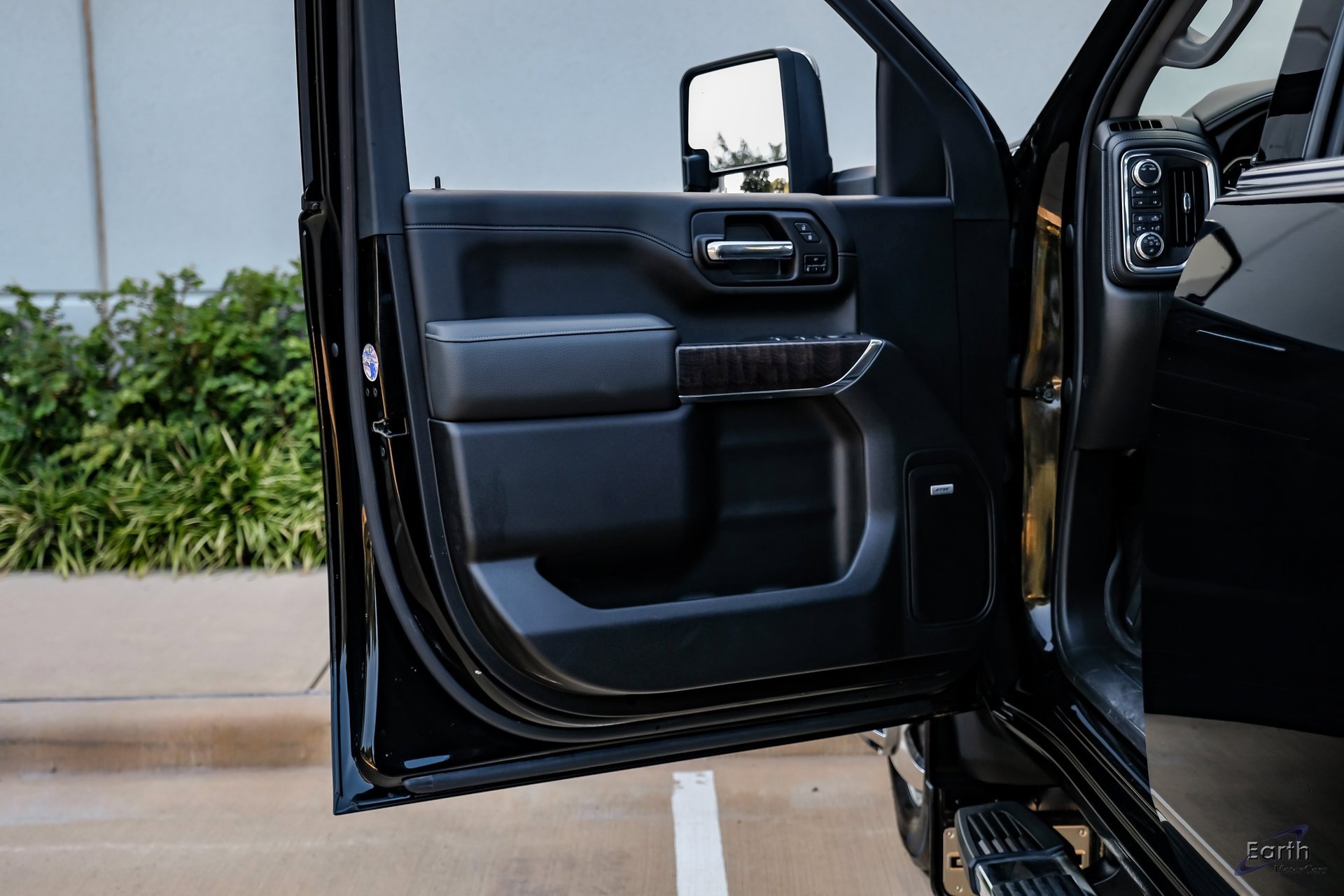 Used 2022 GMC Sierra 3500 Denali w/ Technology Package image 79