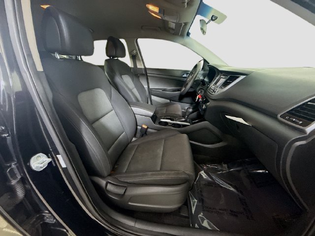 Used 2016 Hyundai Tucson SE w/ Option Group 02 FWD image 27
