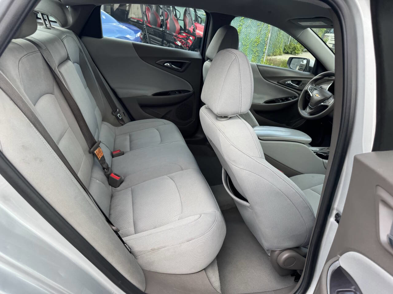 Used 2018 Chevrolet Malibu LT image 26