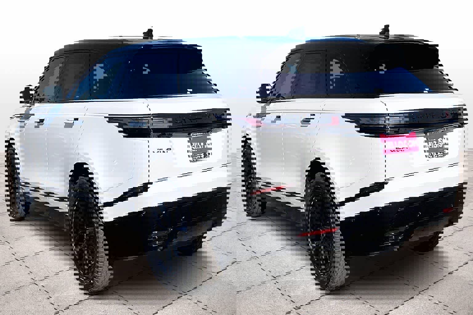 New 2026 Land Rover Range Rover Velar Dynamic SE image 3