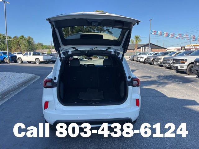 Used 2023 Ford Escape ST-Line w/ Tech Pack #1 FWD image 30