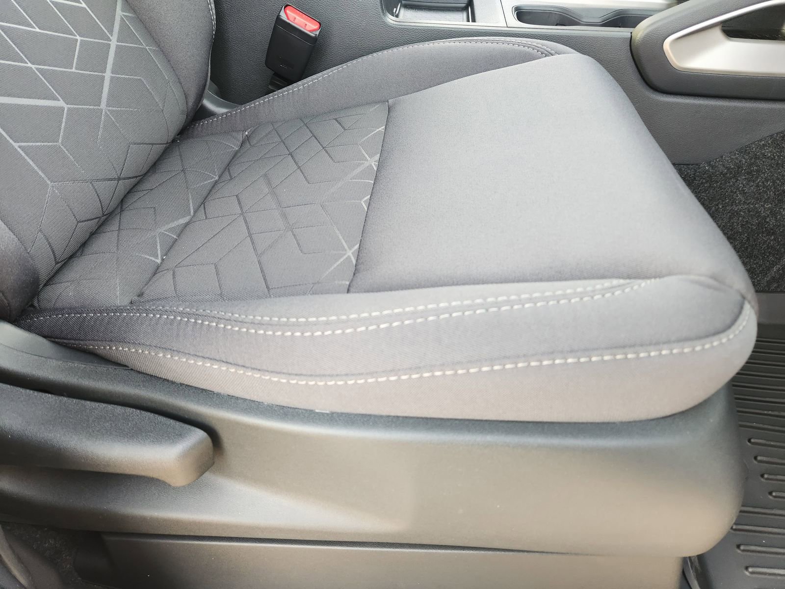 New 2026 Nissan Frontier SV image 21