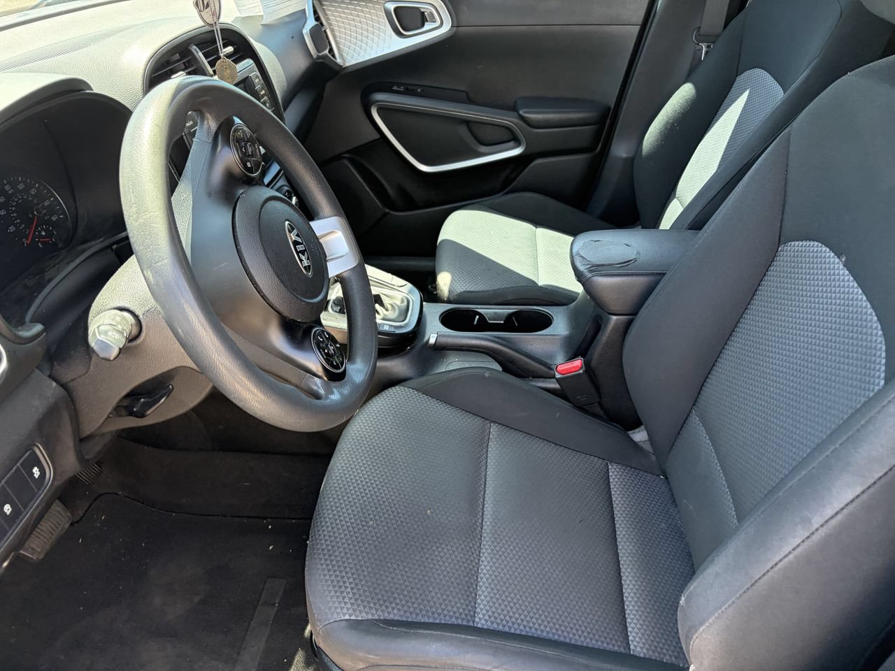 Used 2021 Kia Soul LX FWD image 5