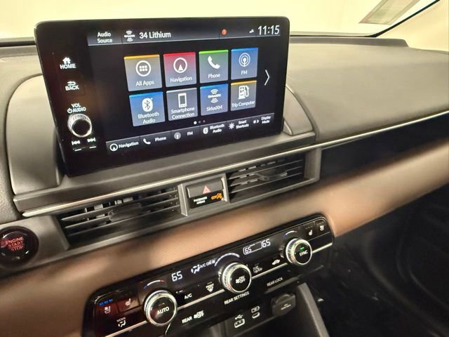 Used 2025 Honda Pilot Elite image 23