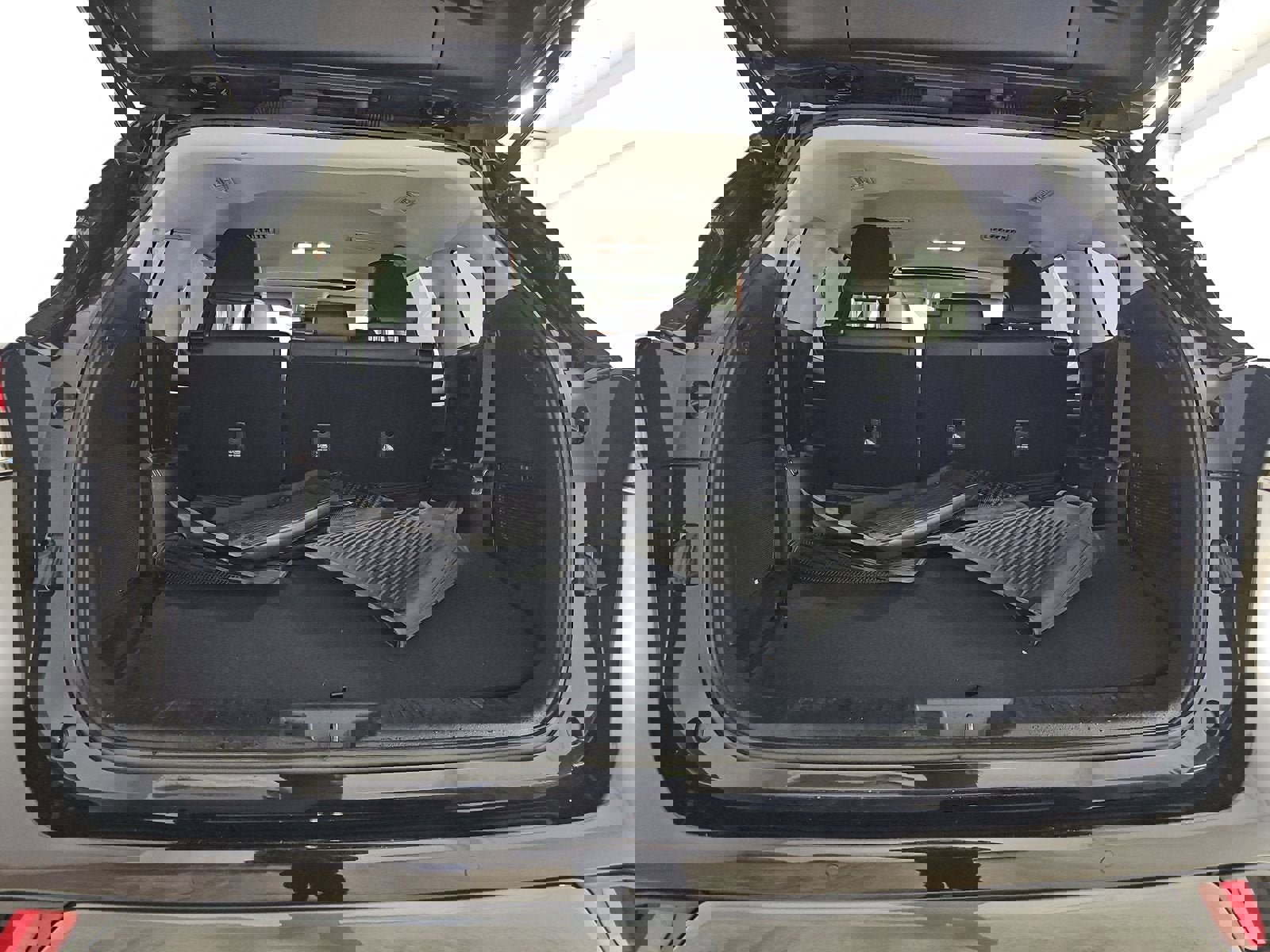 Used 2022 Toyota Highlander Limited image 15