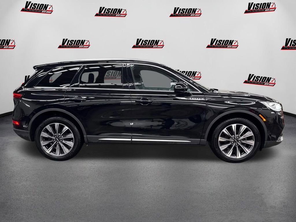 Used 2020 Lincoln Corsair Reserve w/ Equipment Group 202A image 4