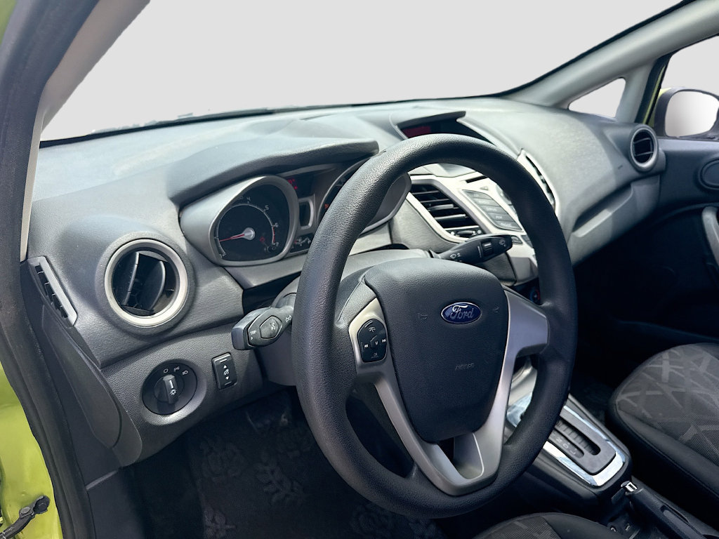 Used 2011 Ford Fiesta SE w/ 201A Rapid Spec Order Code FWD image 9