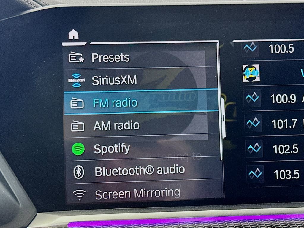 Used 2022 BMW X5 xDrive45e w/ M Sport Package image 29