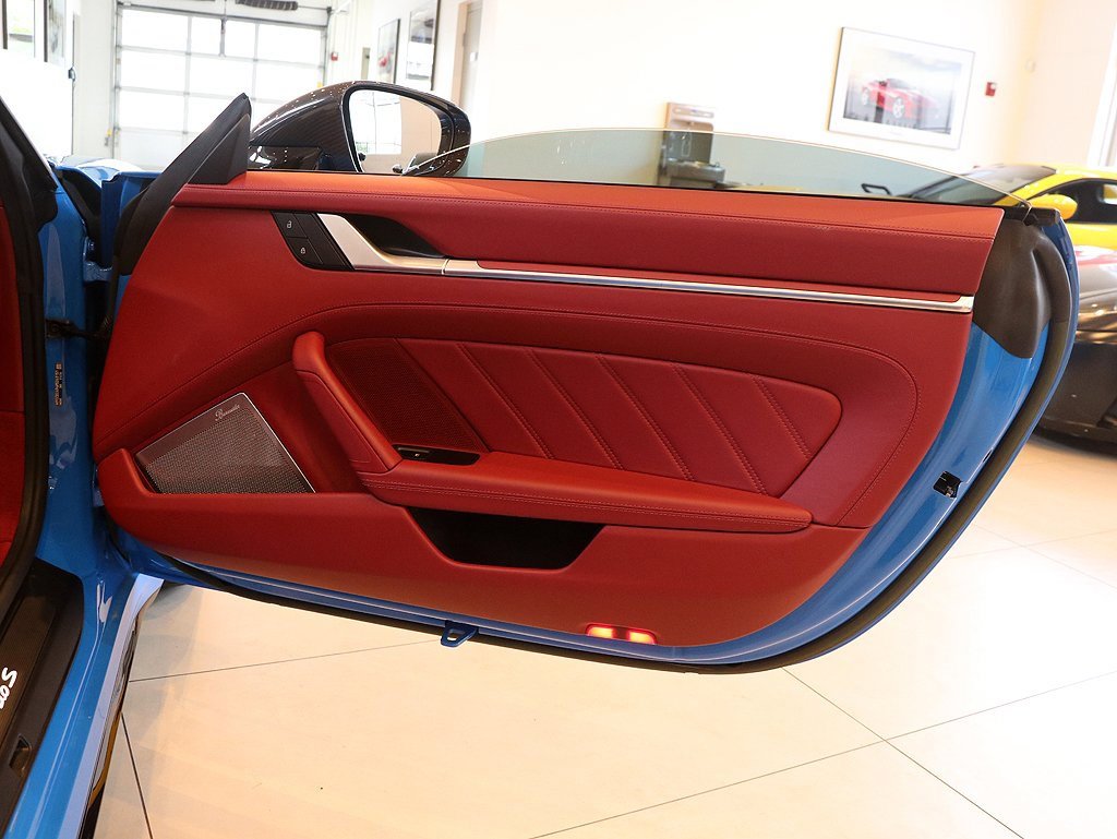 Used 2023 Porsche 911 Turbo S image 54