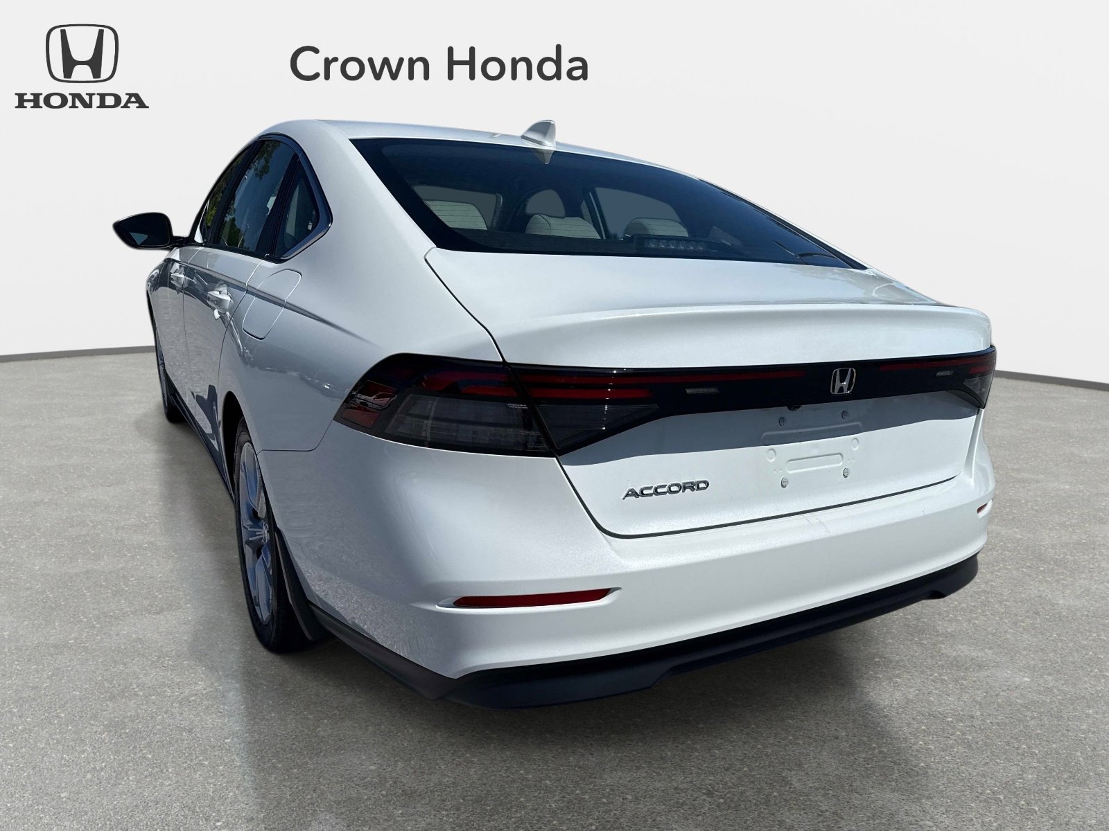 Used 2024 Honda Accord LX image 8