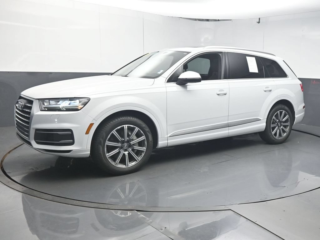 Used 2017 Audi Q7 3.0T Premium Plus w/ Premium Plus Package AWD/4WD image 4