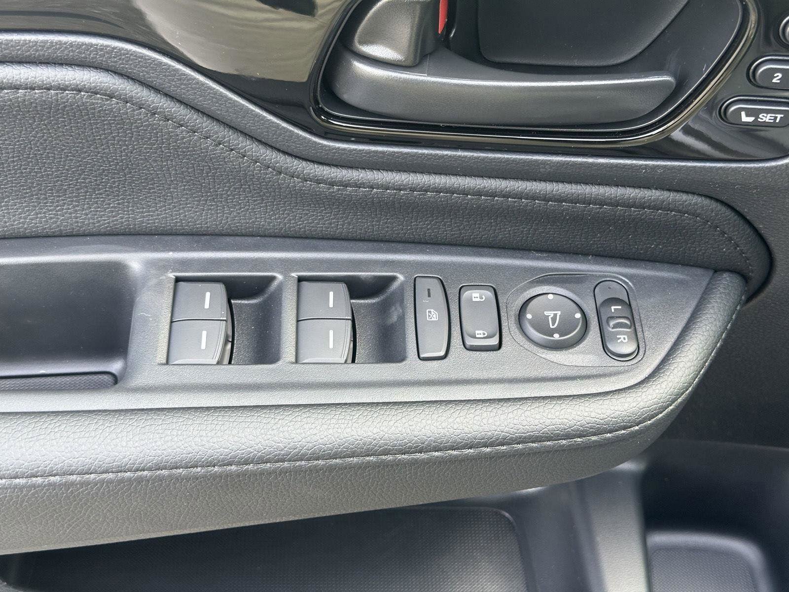 New 2026 Honda Odyssey Elite image 15