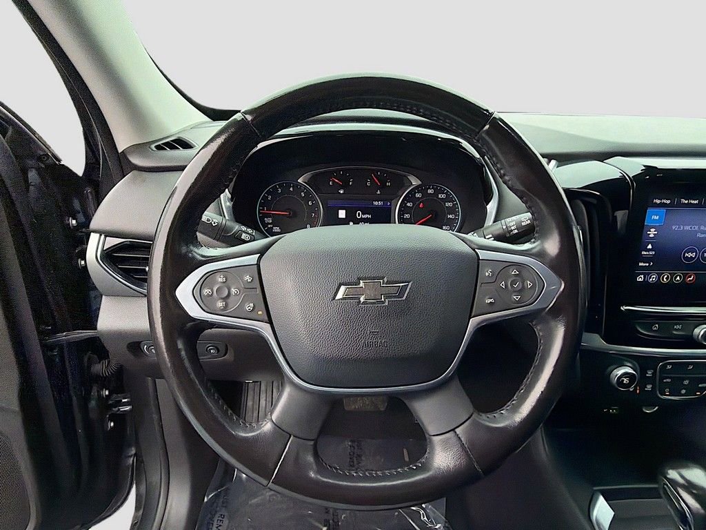 Used 2021 Chevrolet Traverse RS image 32