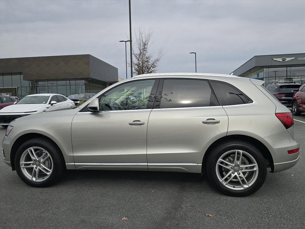 Used 2016 Audi Q5 2.0T Premium Plus w/ Technology Package image 6