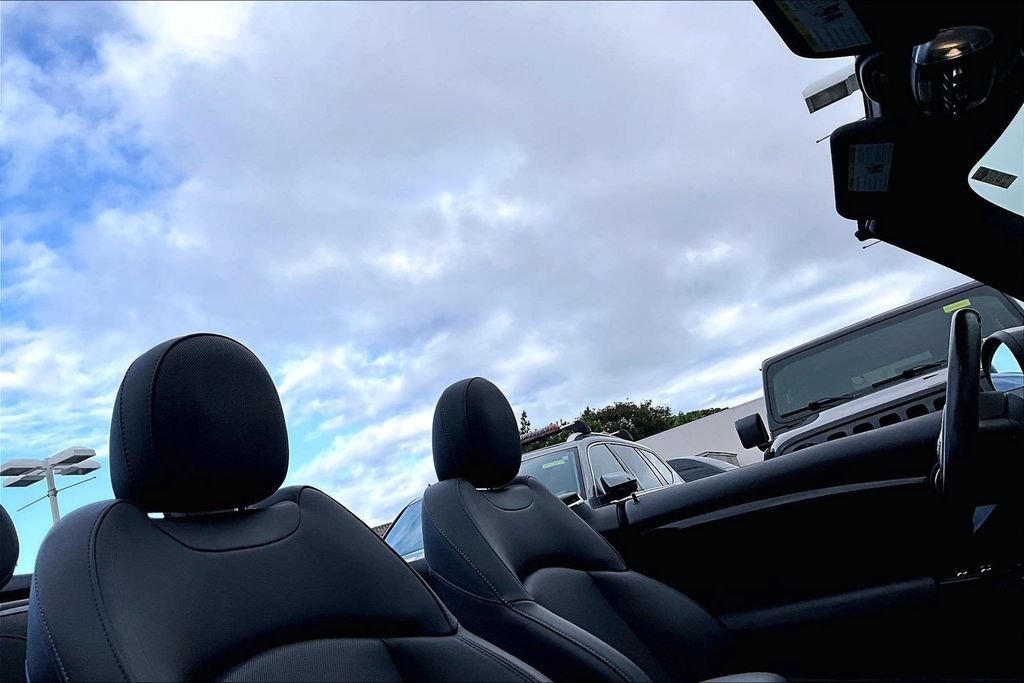 Used 2016 MINI Cooper S FWD image 17
