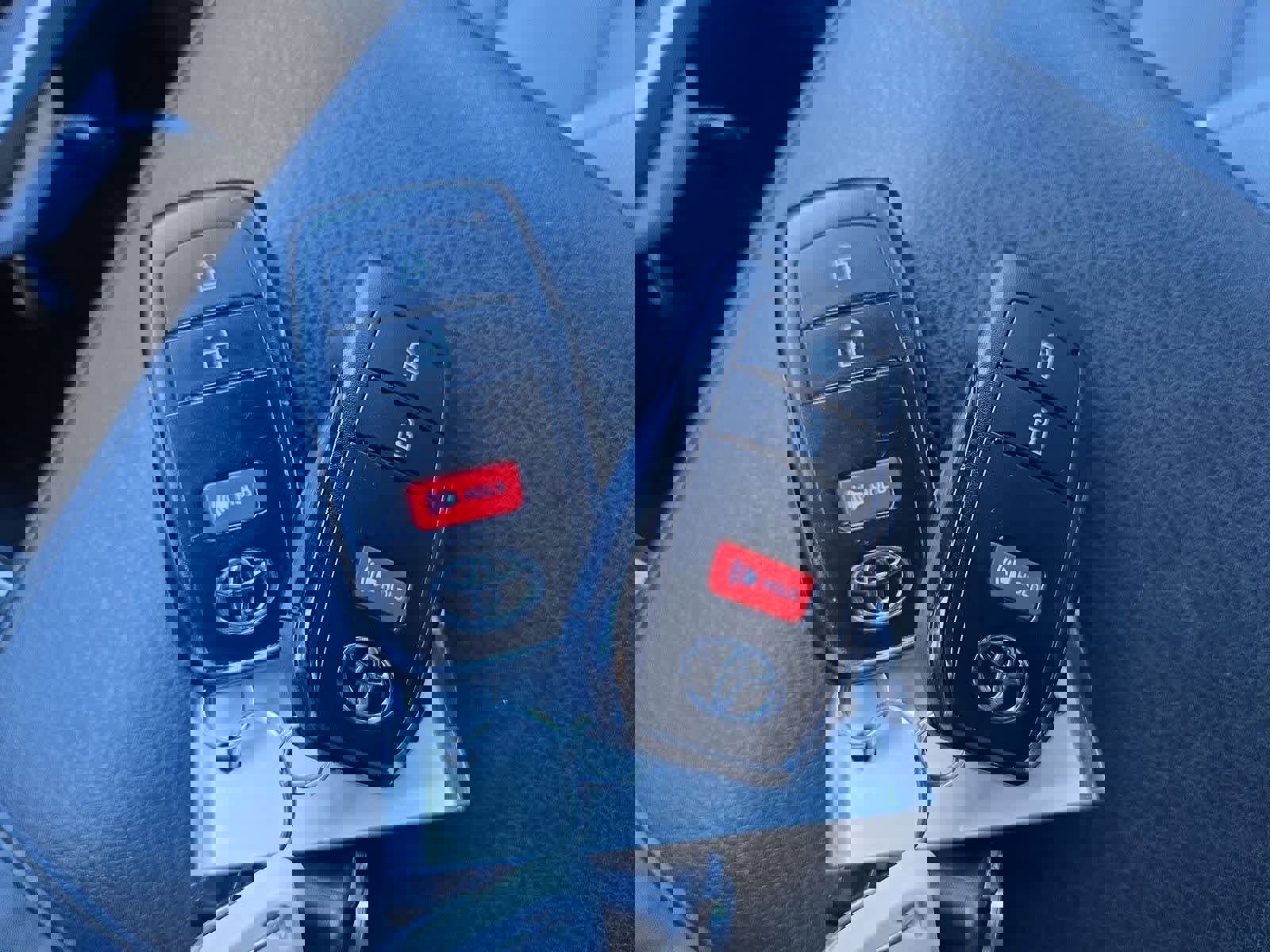 Used 2024 Toyota Tacoma TRD Sport image 33