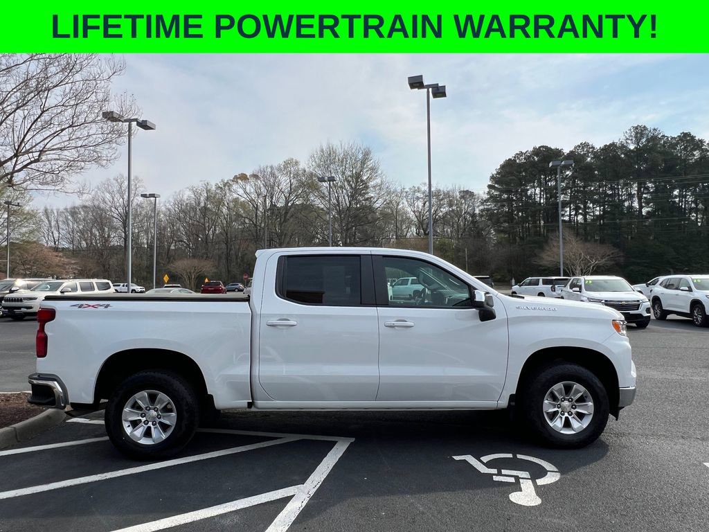 Used 2023 Chevrolet Silverado 1500 LT w/ Protection Package AWD/4WD image 4