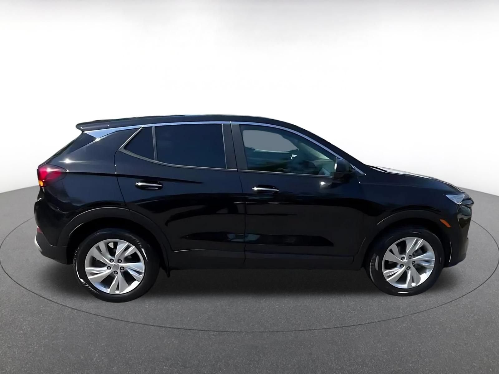 Used 2025 Buick Encore GX Preferred FWD image 16