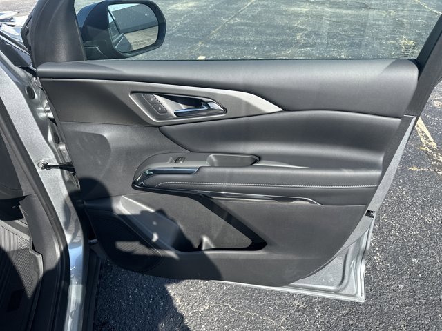 New 2025 Chevrolet Traverse LT w/ Sun and Wheel Package image 32