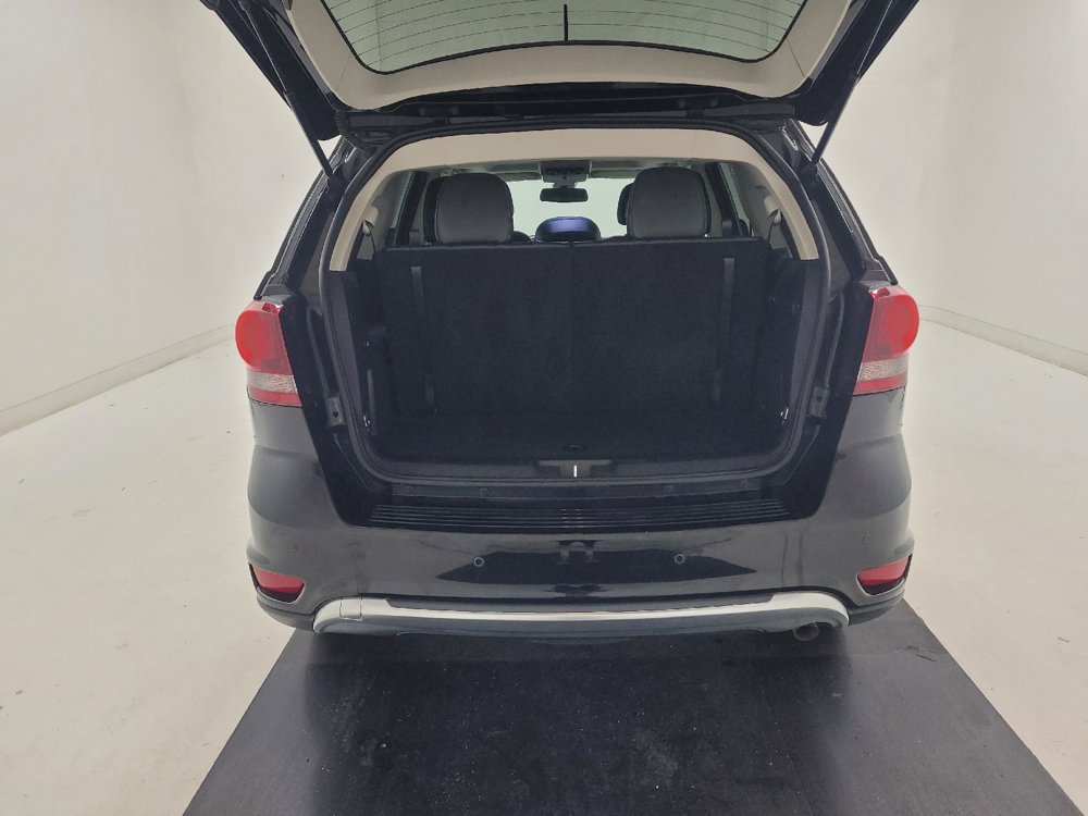 Used 2020 Dodge Journey Crossroad w/ Popular Equipment Group FWD image 29