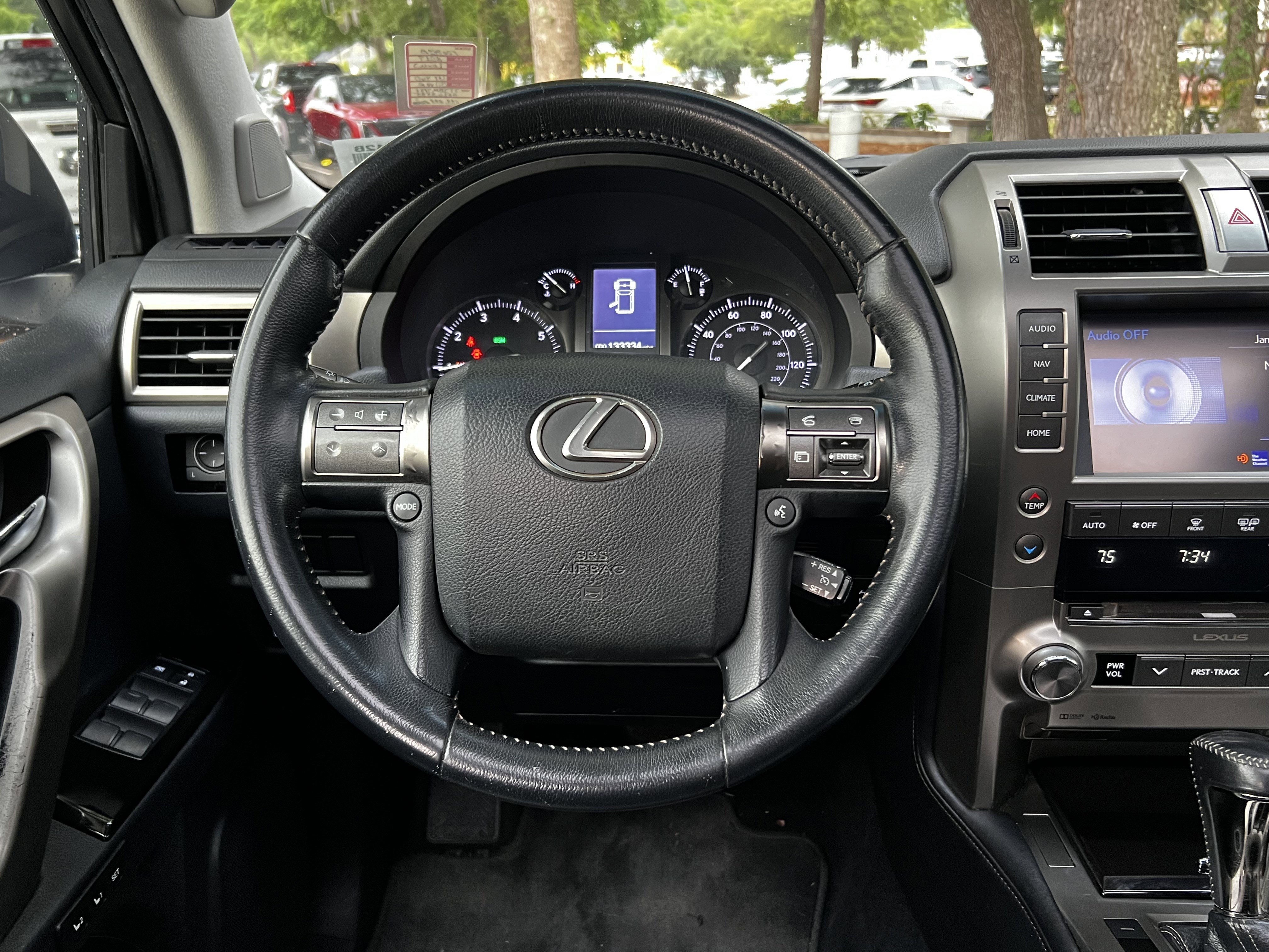 Used 2017 Lexus GX 460 w/ Navigation Package AWD/4WD image 33