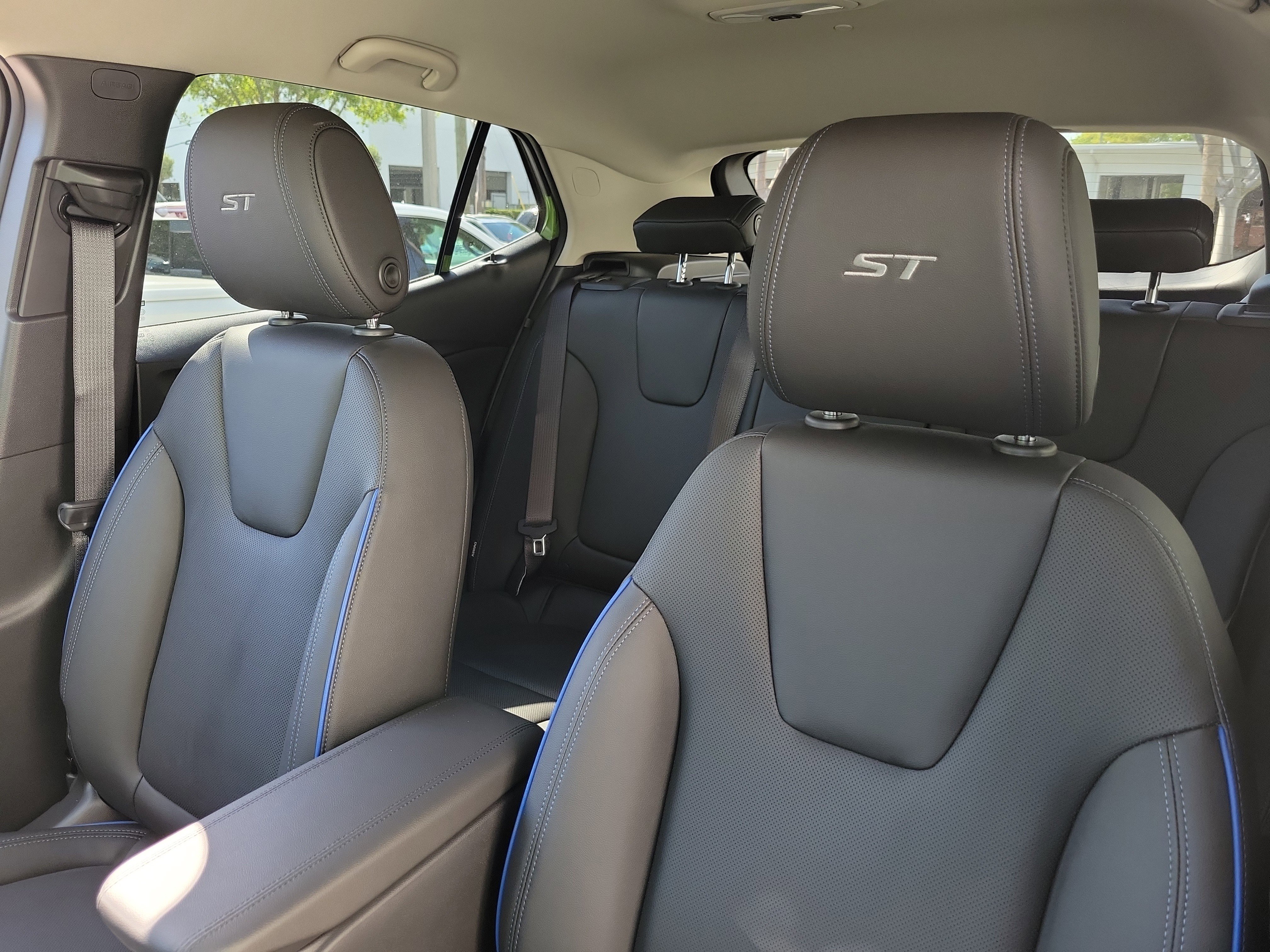 New 2026 Buick Encore GX Sport Touring w/ Advanced Technology Package image 21