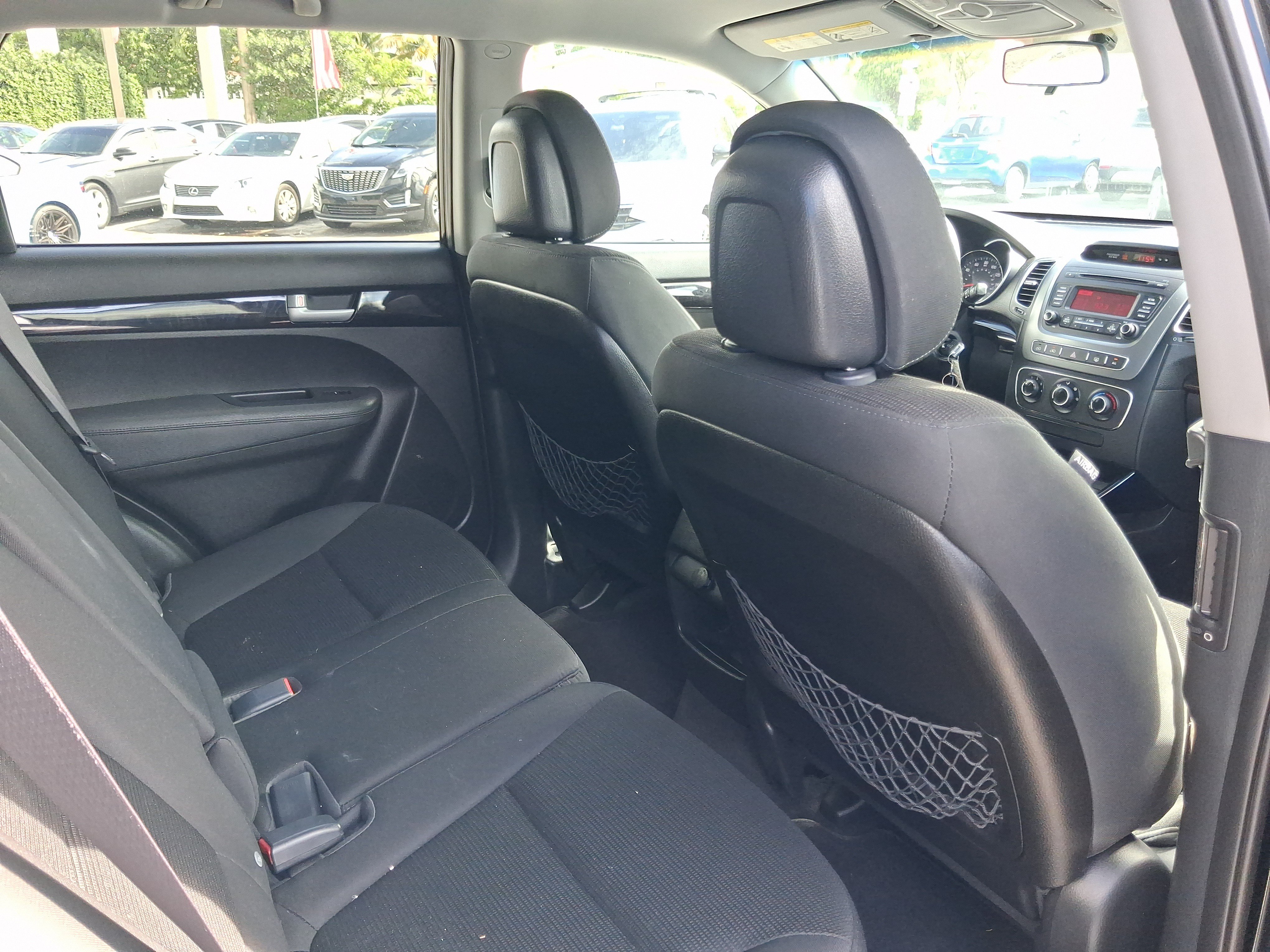 Used 2015 Kia Sorento LX FWD image 27