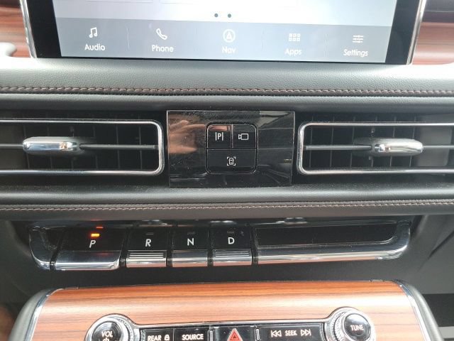 Certified 2024 Lincoln Aviator Reserve w/ Elements Package Plus AWD/4WD image 40