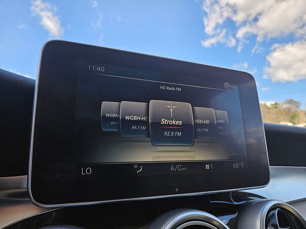 Used 2018 Mercedes-Benz GLC 300 4MATIC image 19