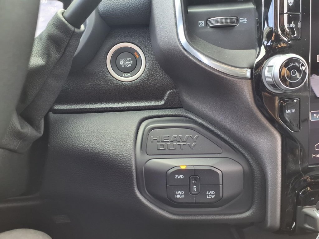 New 2027 RAM 3500 Laramie AWD/4WD image 8