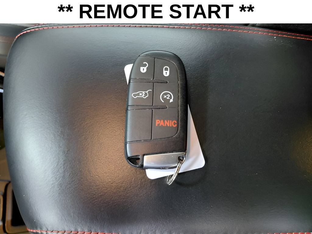 Used 2025 Dodge Durango R/T AWD/4WD image 15