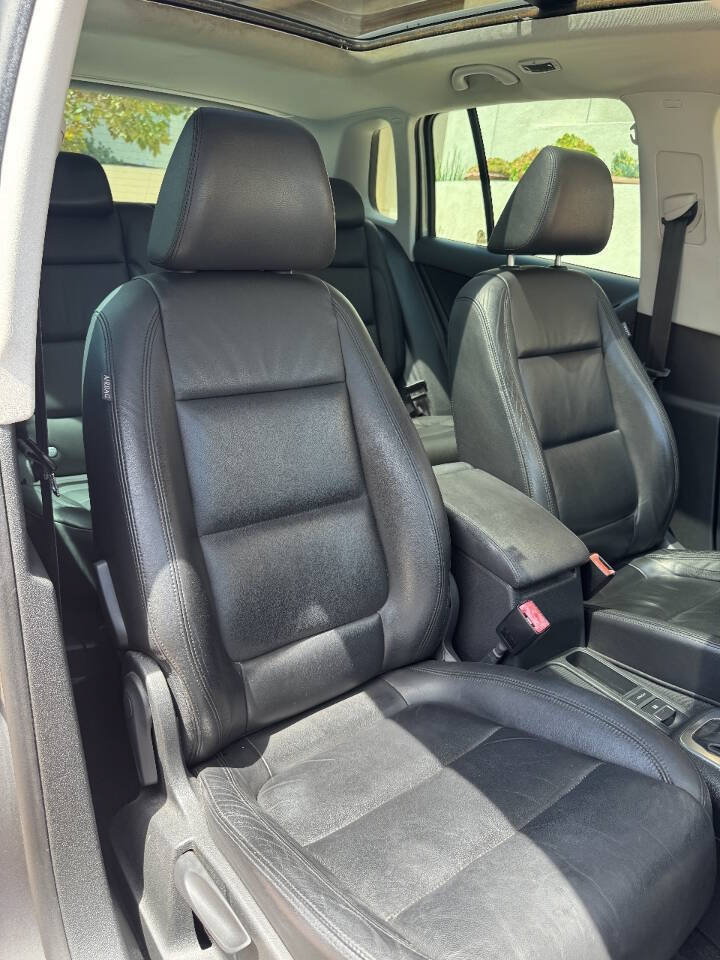 Used 2009 Volkswagen Tiguan S FWD image 20