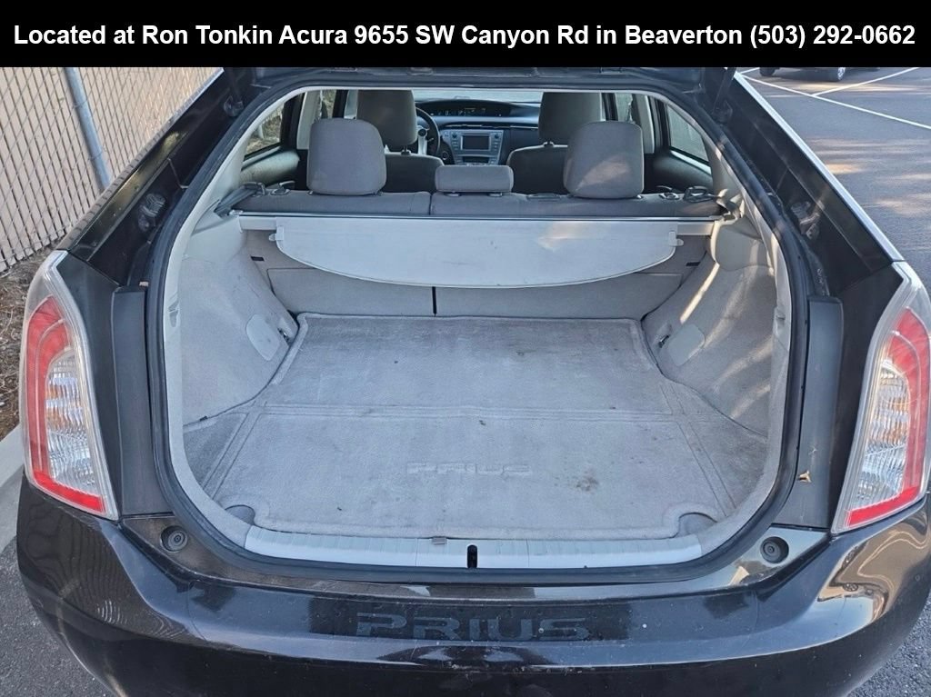 Used 2015 Toyota Prius Two FWD image 12