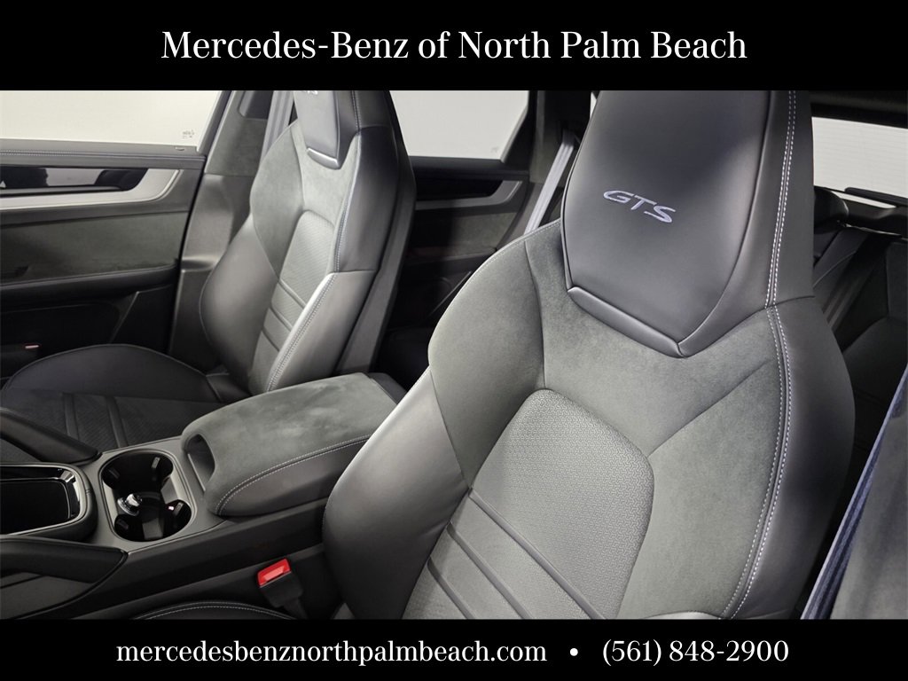 Used 2025 Porsche Cayenne GTS image 11