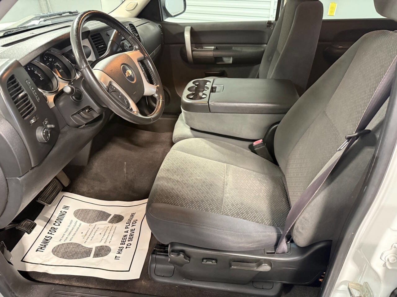 Used 2008 Chevrolet Silverado 1500 LT w/ All Star Edition AWD/4WD image 10