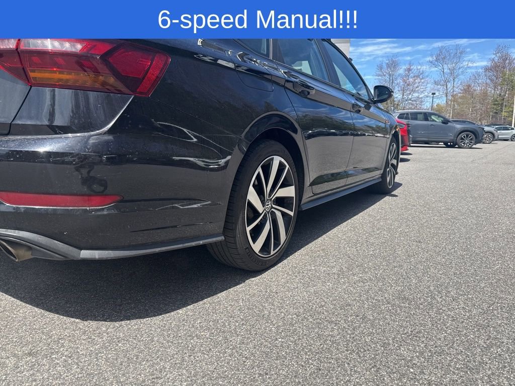 Used 2019 Volkswagen Jetta GLI FWD image 11