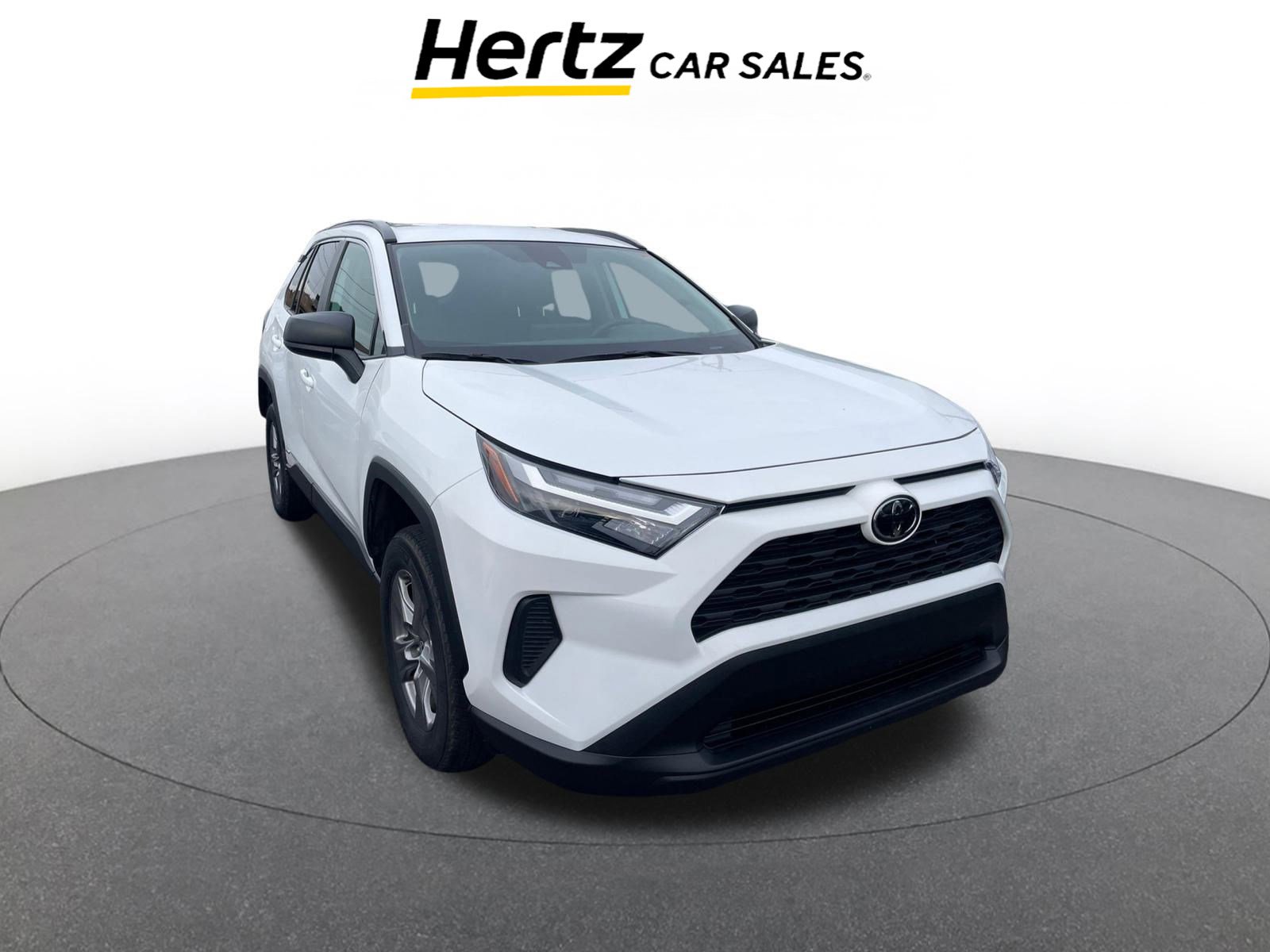 Used 2025 Toyota RAV4 LE image 1