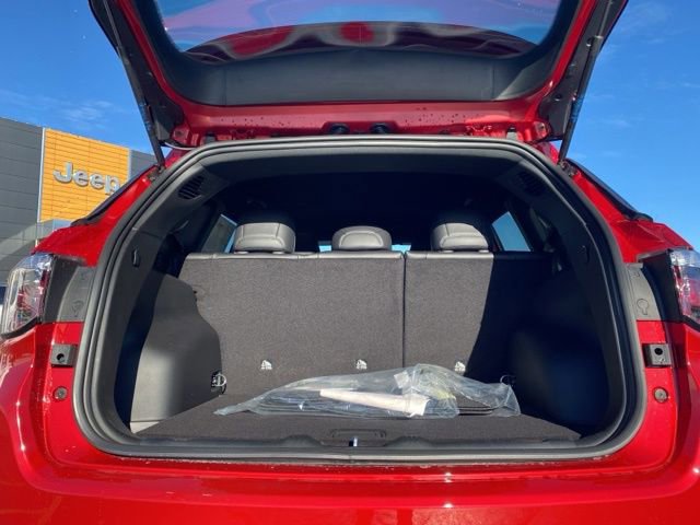 New 2026 Jeep Compass Altitude image 10