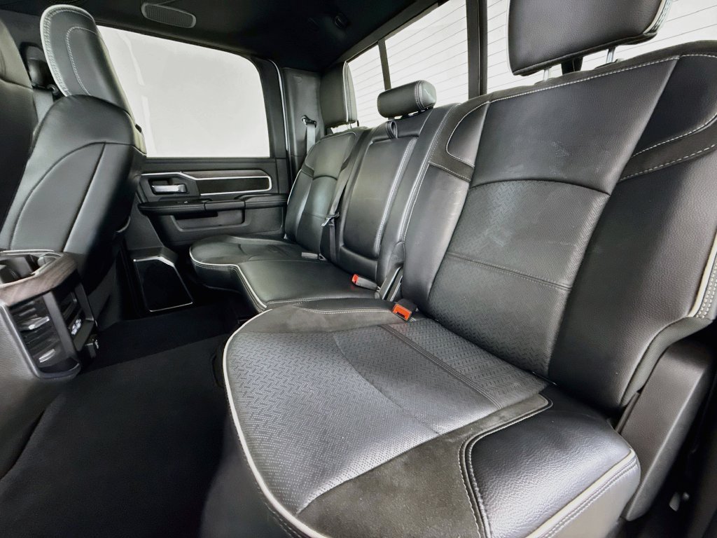 Used 2025 RAM 2500 Laramie AWD/4WD image 23