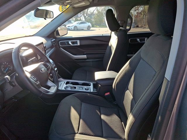 Certified 2022 Ford Explorer XLT w/ Class IV Trailer Tow Package AWD/4WD image 13
