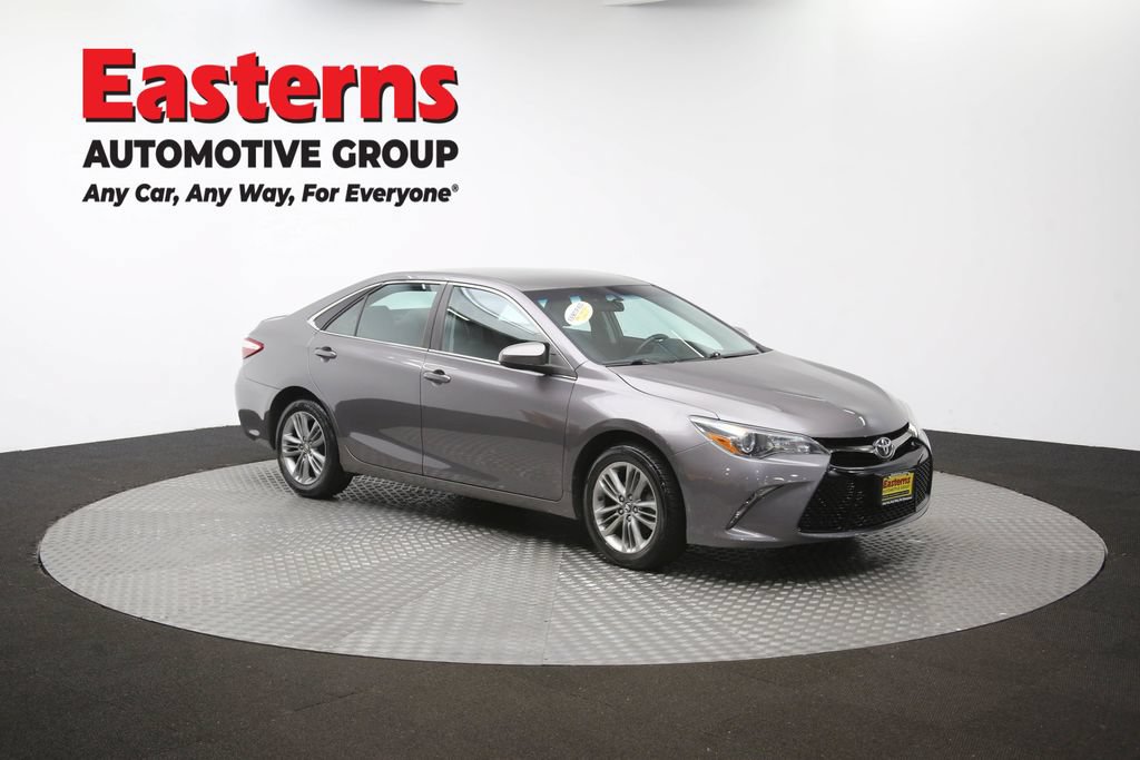 Used 2016 Toyota Camry SE FWD image 48