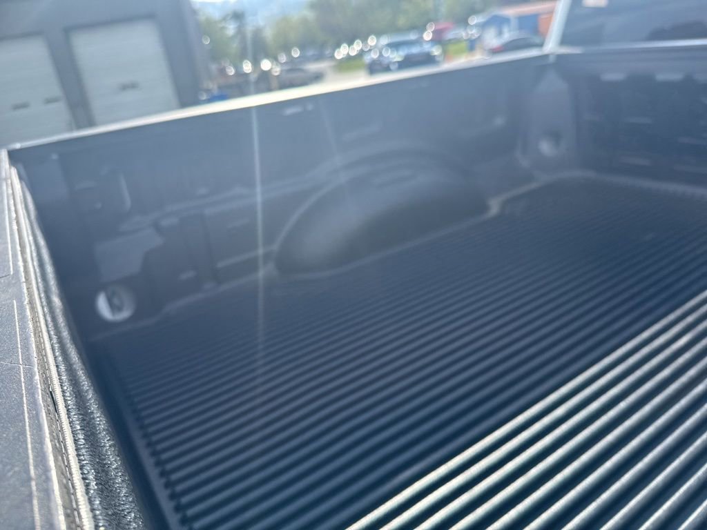 Used 2024 Ford F350 XLT AWD/4WD image 8