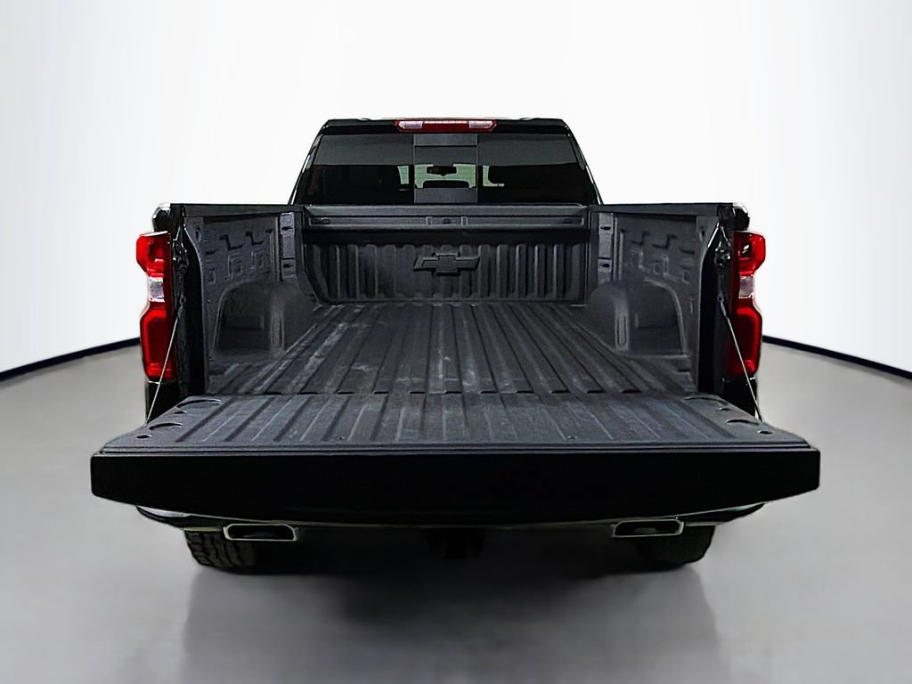 Used 2025 Chevrolet Silverado 1500 LT Trail Boss w/ Convenience Package II AWD/4WD image 23