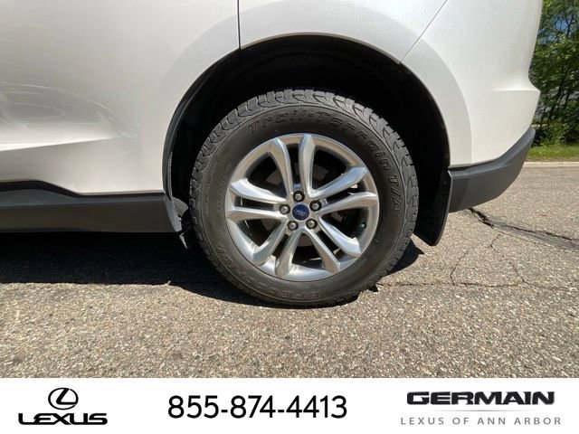 Used 2017 Ford Edge SEL w/ Equipment Group 201A AWD/4WD image 24