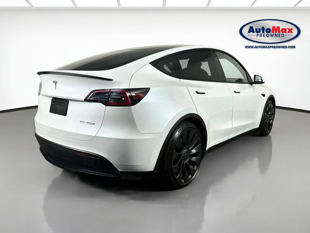 Used 2023 Tesla Model Y Performance AWD/4WD image 2