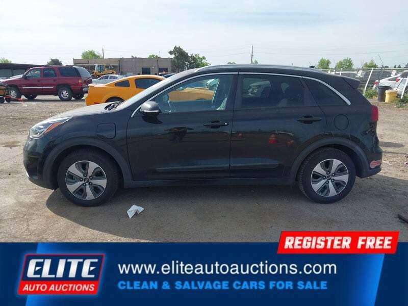 Used 2019 Kia Niro EX Premium w/ Sunroof Package FWD image 27