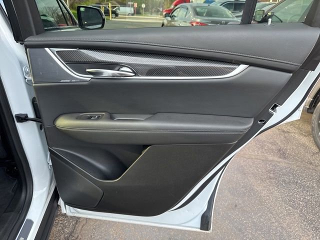 Certified 2024 Cadillac XT6 Sport w/ LPO, Floor Liner Package image 23